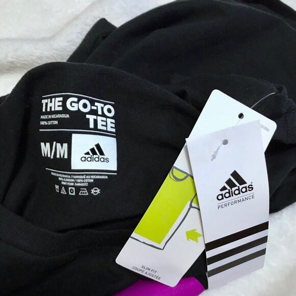 Adidas NWT Black Short Sleeves Graphic Shirt Women M - Picture 5 of 5